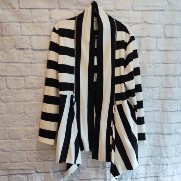 Vintage Modella Black and White Striped Shawl style Cardigan - Picture 1 of 11
